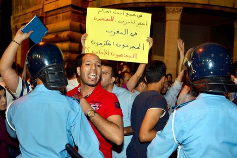 الرأي العام الإسباني: العفو عن دانييل هدية مسمومة من محمد السادس وخوان كارلوس مسؤول وعلى الاستخبارات التوضيح وضرورة سجن 