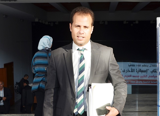 تشيكيطو: لَجأنا لِتَحكيم المَلك لأن تواصل الحكومة مع المعارضة انقطع