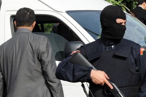 الأمن يطارد أثرياء مغاربة متهمين بتبييض الأموال وتهريبها نحو الخارج