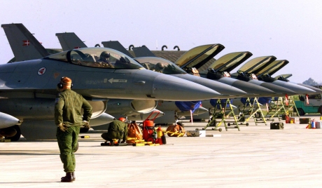 المغرب يضع قواته الجوية تحت تصرف تحالف دعم الشرعية باليمن